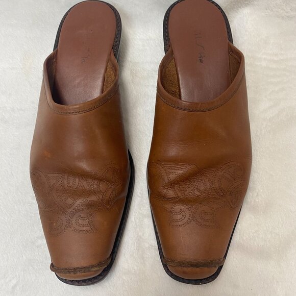 Unisa Flex Slip-on Women's Mules Size 9.5B   Brown Leather Brazil - Picture 1 of 8